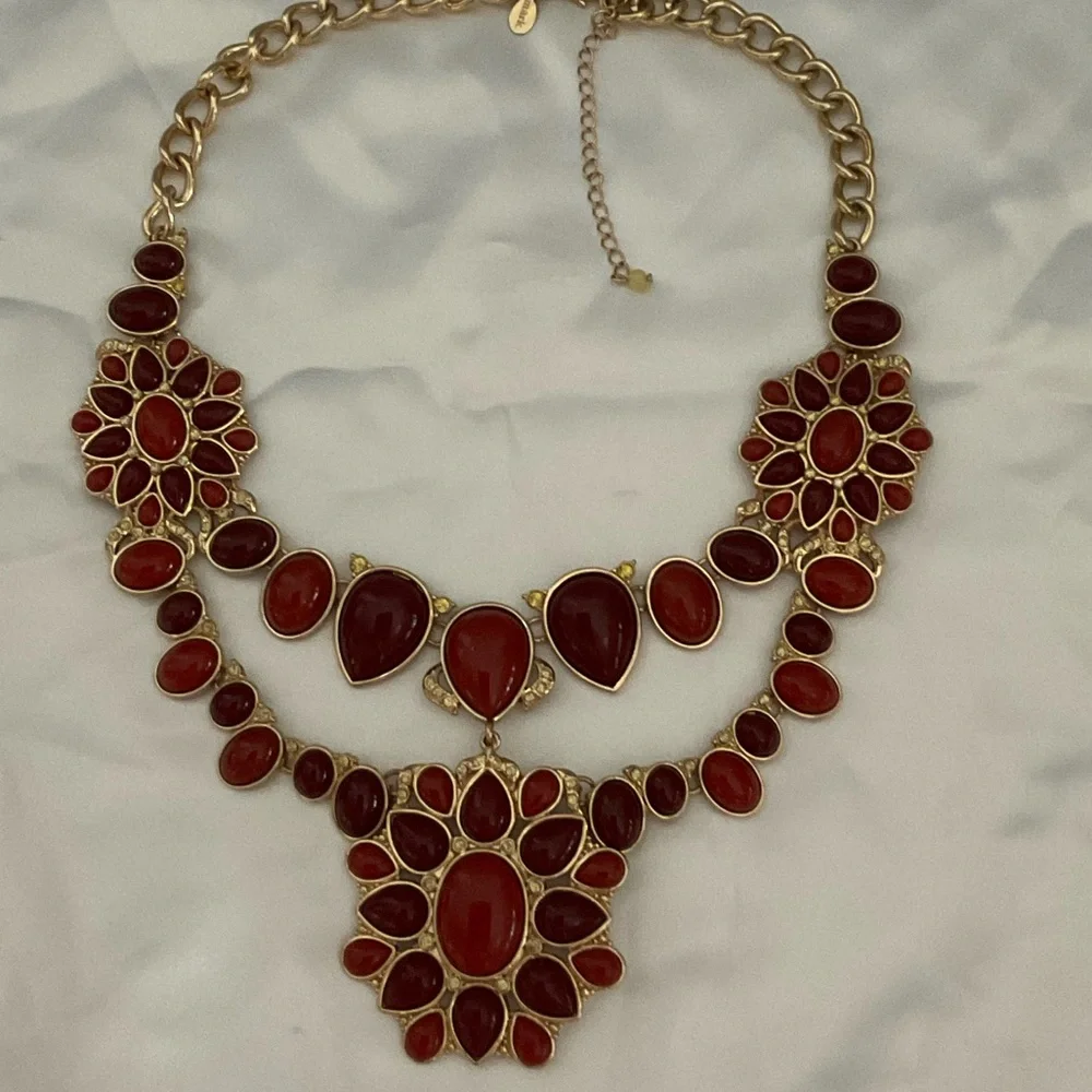 Mark Elegant Red and Gold Statement Necklace - Picture 8 of 8